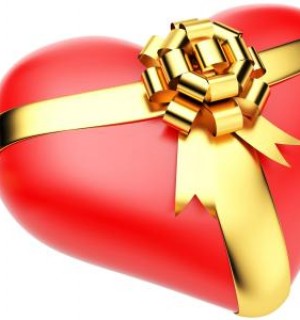 Побалуйте любимых подарком в форме сердца!
